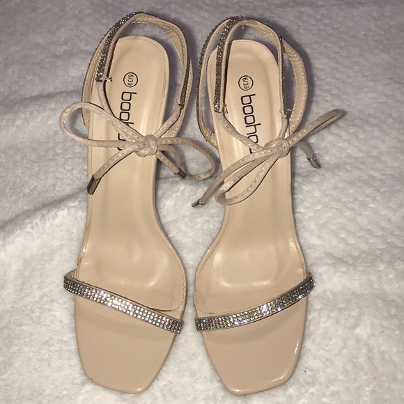 Boohoo Shoes - Dressy Beige and Rhinestone Strappy Heels from BooHoo Size 8 Ankle Tie Like New